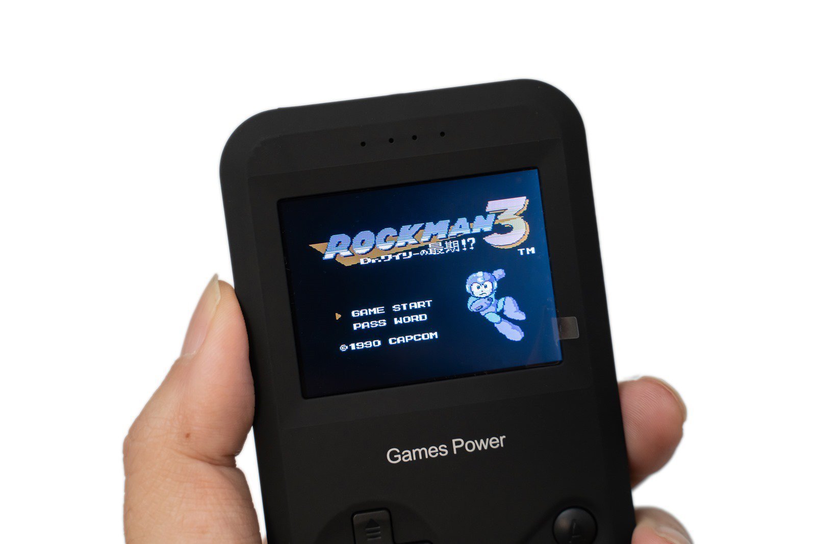 【開箱】Games Power經典遊戲機8000mAh行動電源 – 行動電源與復古掌上遊戲機二合一