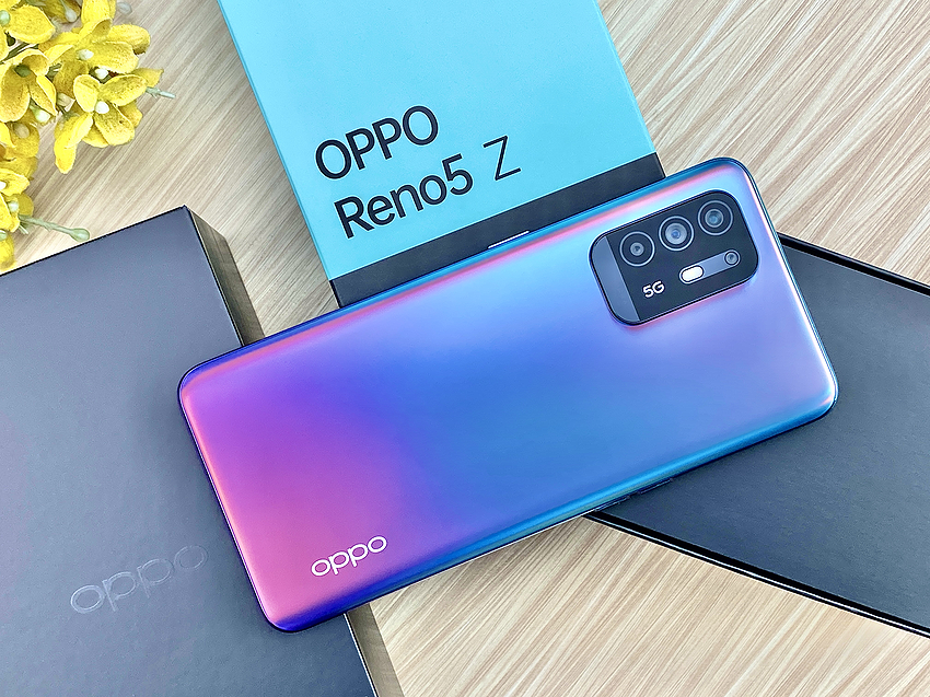 【開箱】OPPO Reno5 Z智慧型手機！螢幕指紋辨識、獨立三卡槽與前後五鏡頭相機