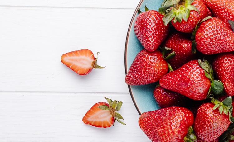 2022草莓季來襲!哪裡可以採草莓?北部草莓園推薦清單,交通、入園收費一次看!